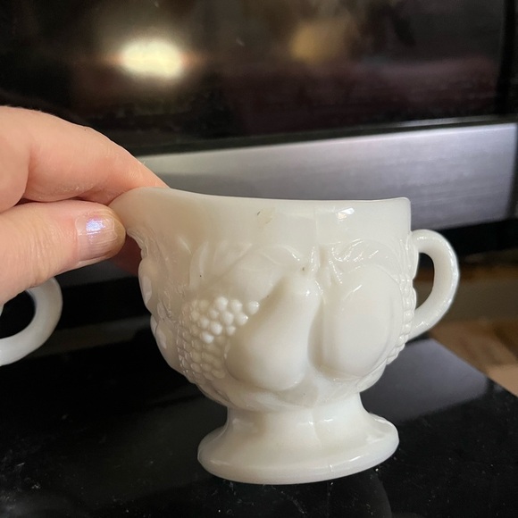 Vintage Cream and Sugar Set - Picture 4 of 4
